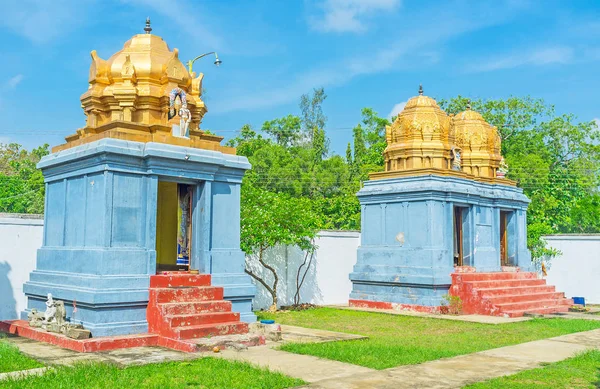 Los santuarios del Templo Kovil de Sri Kadhiresan — Foto de Stock