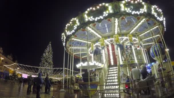 Le carrousel rétro — Video