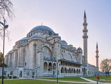 Süleymaniye kompleks içinde akşam walk