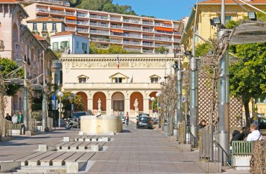 Menton müzede