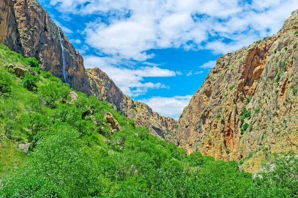 Die Hänge der amaghu-Schlucht — Stockfoto