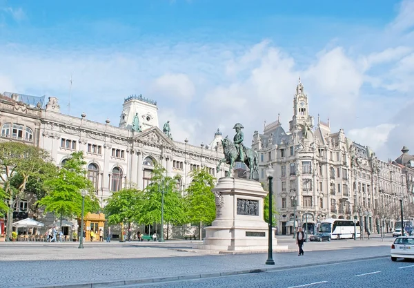 Porto Liberdade meydanda