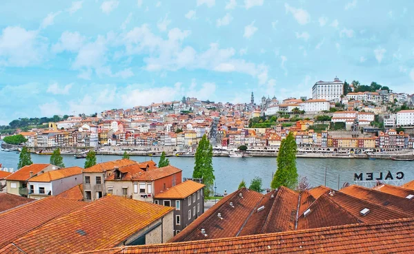 A cidade no rio Douro — Fotografia de Stock