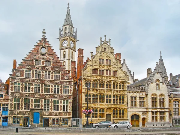 The mansions and towers of old Ghent — Stock Photo, Image