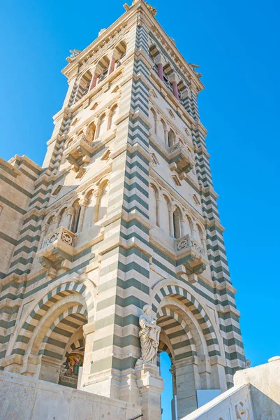 马赛圣母院的钟楼 — 图库照片