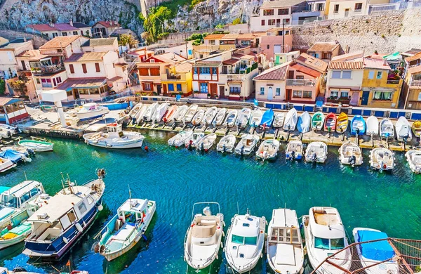 Visiting Vallon des Auffes haven — Stock Photo, Image