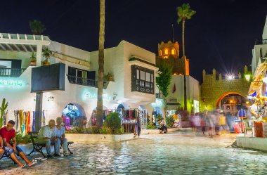 El Kantaoui alışveriş caddesi