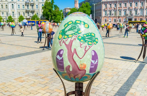 Yumurta üzerinde sanat