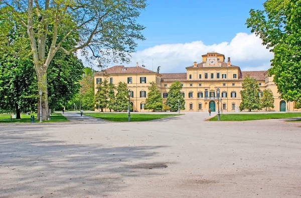 Der herzogliche Palast in Parma — Stockfoto