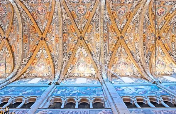 Die Decke der Kathedrale von Parma — Stockfoto