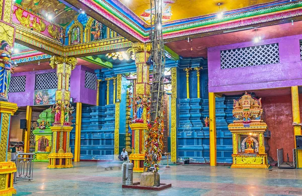 Откройте для себя тамильский индуистский храм в Матале — стоковое фото