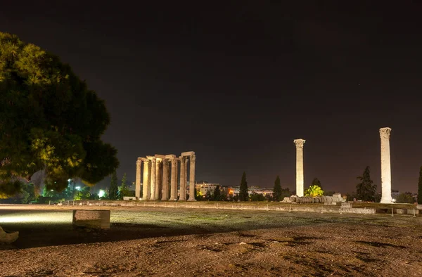 Der Tempel des Zeus olympian — Stockfoto