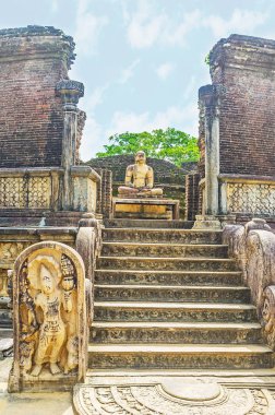 Dalada Maluwa Stupa evde