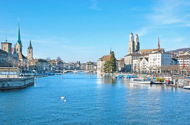 Şehrin Limmat Nehri üzerinde