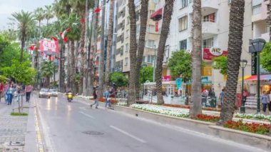 Meşgul Atatürk Cadessi