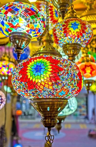 El colorido vaso de luces árabes — Foto de Stock