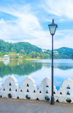 Kandy Gölü çıkabilir