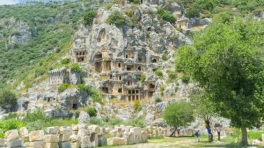 Myra ve mezarlar