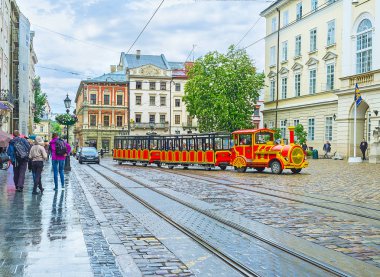 Turistik tramvay ile görünüm