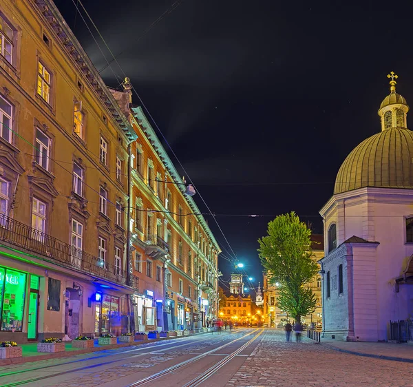 De nacht in oude Lvov — Stockfoto