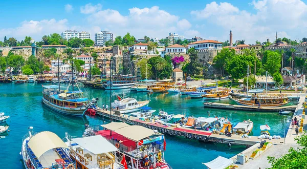 El paisaje urbano de Antalya —  Fotos de Stock