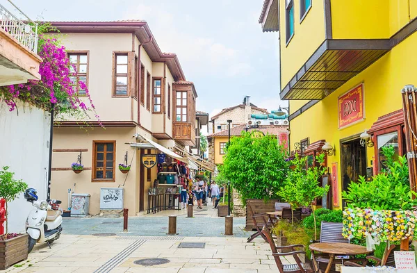 The old town of Antalya — Stock Photo, Image