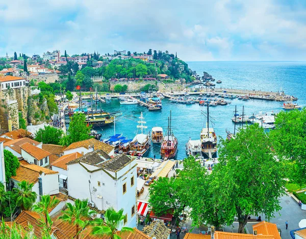 Vista aérea da antiga marina de Antalya — Fotografia de Stock