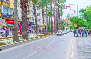 Antalya'da alışveriş