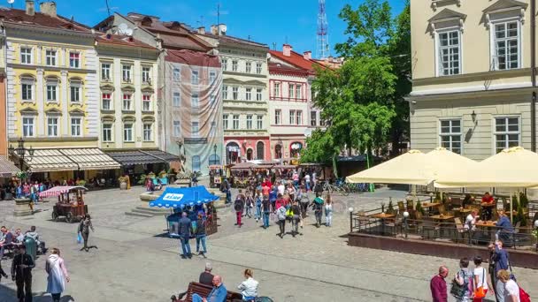 O turismo em Lvov — Vídeo de Stock