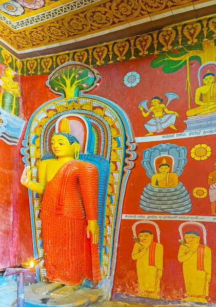 Visita Tempio di Embekka Dewalaya — Foto Stock