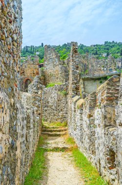 Alanya Kalesi duvarda yürüme