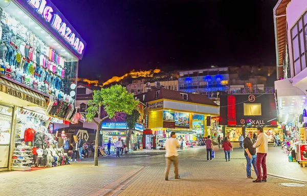 A rua montanhosa do Grande Bazar — Fotografia de Stock