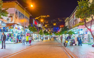 Alanya'da kapalı çarşı