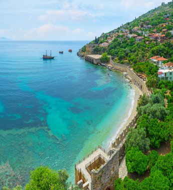Alanya'da kıyı Kalesi duvar