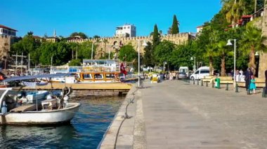 Kaleiçi Marina Panoraması ile zevk tekneler