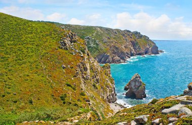 Cape Roca kayalıklarla