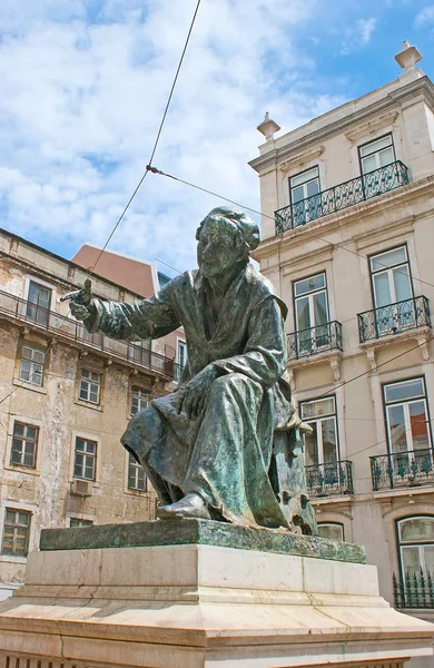 Monumento a Antonio Ribeiro en Lisboa —  Fotos de Stock