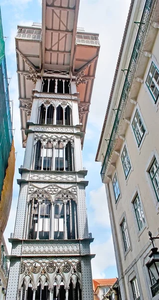 Neo-Gothic Carmo Elevator in Lisbon — Stock Photo, Image