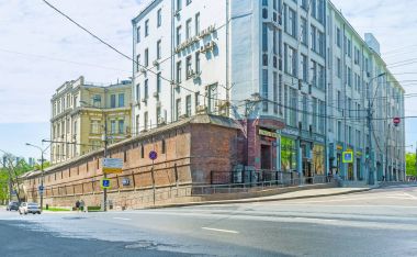 Kitai-Gorod geri yüklenen parçası duvar Moskova'da