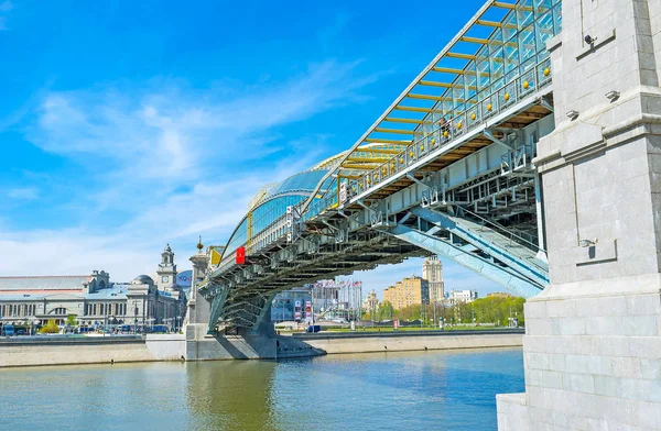 Bohdan Khmelnytsky bridge in Moscow — Stock Photo, Image