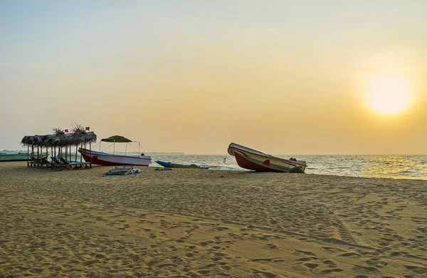 Pôr do sol romântico em Negombo — Fotografia de Stock