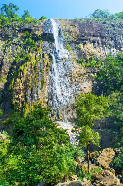 Les chutes de Diyaluma à Koslanda — Photo