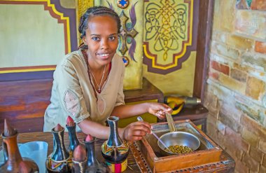 İş yerinde Ethiopean kız portresi