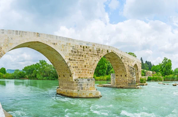 Aspendos Eurymedon Bridge'de — Stok fotoğraf