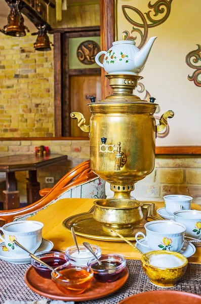 Desserts voor Russische thee ceremonie — Stockfoto