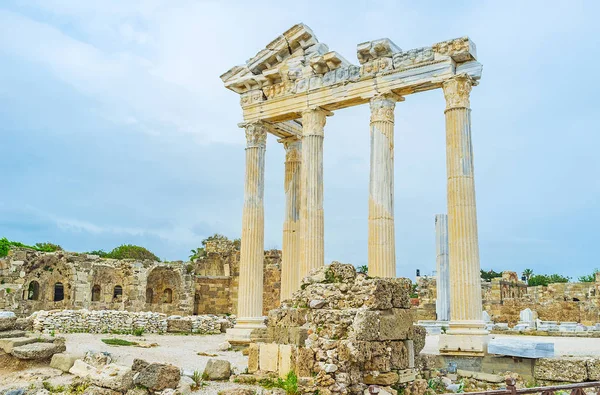 Side'de romantik Harabeleri