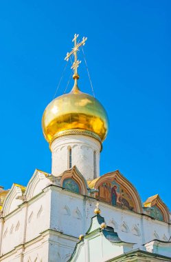 Nikonâ €™ s St Sergius Lavra kilisede soğan kubbe