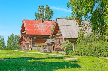 Eski köylü evlerde Suzdal