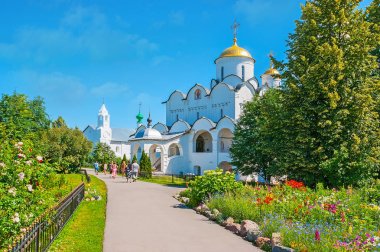 Suzdal şefaat manastırda ziyaret