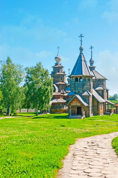The walk in Suzdal Wooden Architecture museum — Stock Photo, Image